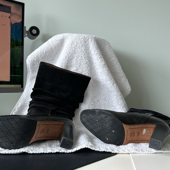 Odessa suede/ leather boot - Picture 4 of 5